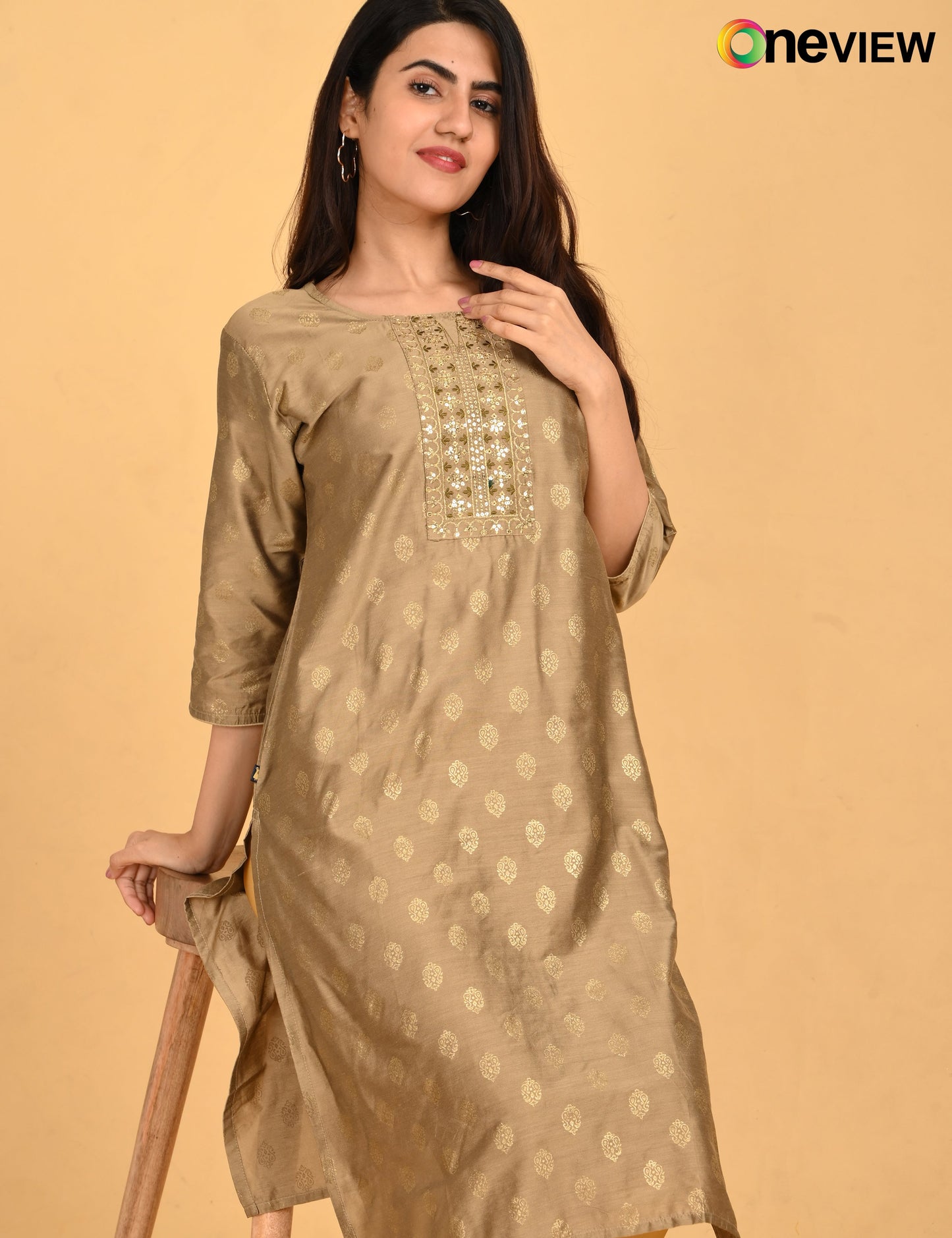 ONVIEW | 214 | SILK SMALL EMBROIDERY.